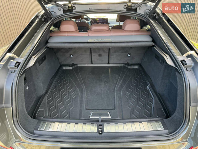 Коричневий БМВ Х6, об'ємом двигуна 2.99 л та пробігом 50 тис. км за 99999 $, фото 13 на Automoto.ua