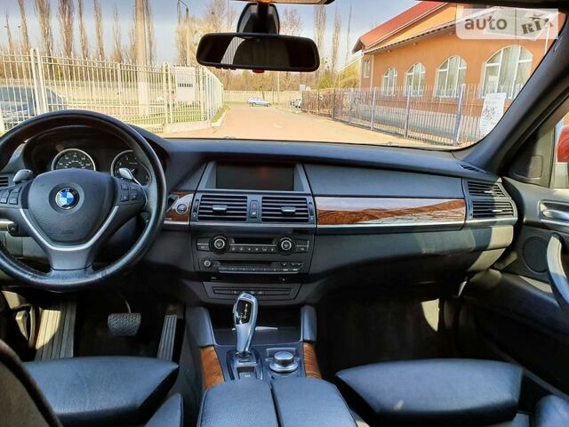 Червоний БМВ Х6, об'ємом двигуна 3 л та пробігом 104 тис. км за 17500 $, фото 31 на Automoto.ua