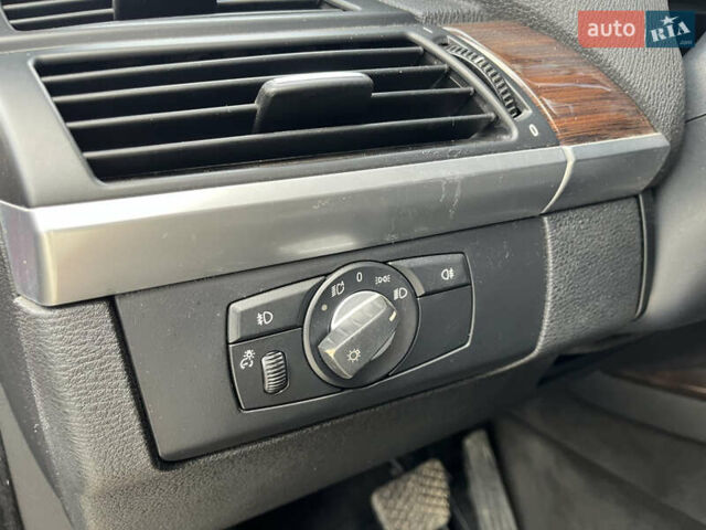 Красный БМВ Х6, объемом двигателя 4.4 л и пробегом 199 тыс. км за 15500 $, фото 51 на Automoto.ua