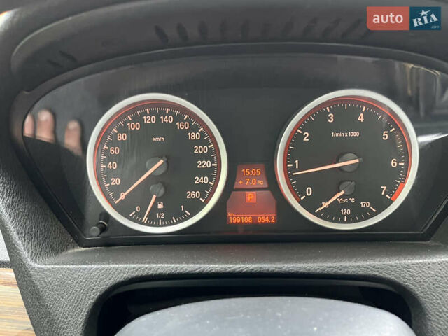 Красный БМВ Х6, объемом двигателя 4.4 л и пробегом 199 тыс. км за 15500 $, фото 59 на Automoto.ua