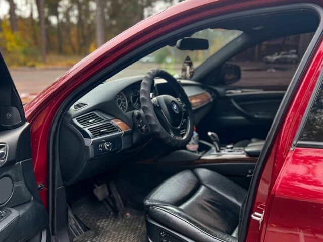 Червоний БМВ Х6, об'ємом двигуна 3 л та пробігом 230 тис. км за 14300 $, фото 5 на Automoto.ua
