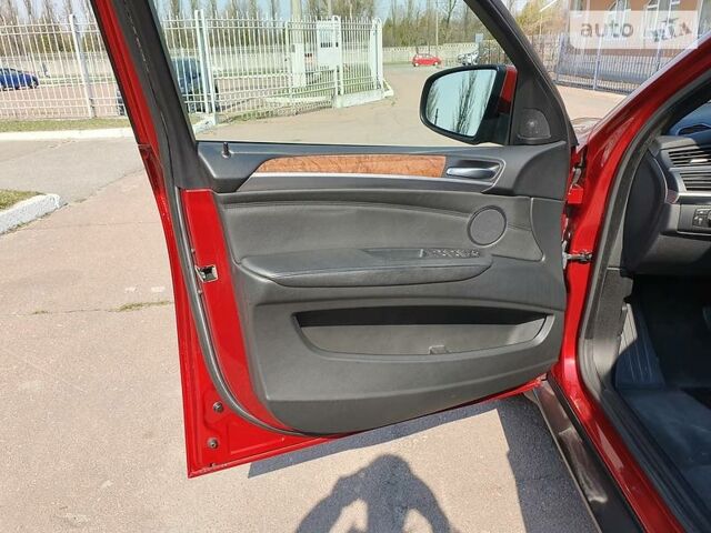 Червоний БМВ Х6, об'ємом двигуна 3 л та пробігом 104 тис. км за 17500 $, фото 29 на Automoto.ua