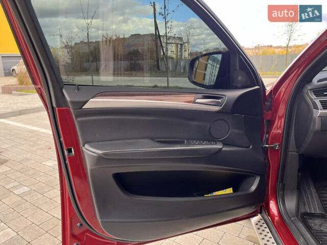 Красный БМВ Х6, объемом двигателя 4.4 л и пробегом 199 тыс. км за 15500 $, фото 49 на Automoto.ua