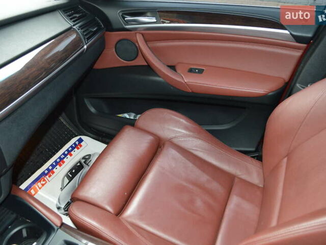 Красный БМВ Х6, объемом двигателя 3 л и пробегом 249 тыс. км за 15900 $, фото 24 на Automoto.ua