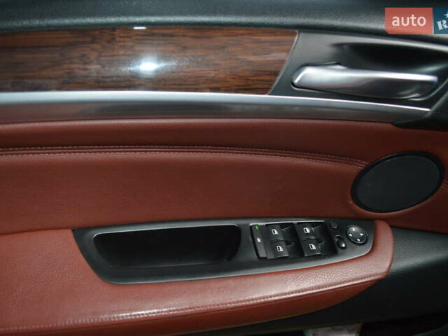 Красный БМВ Х6, объемом двигателя 3 л и пробегом 249 тыс. км за 15900 $, фото 11 на Automoto.ua