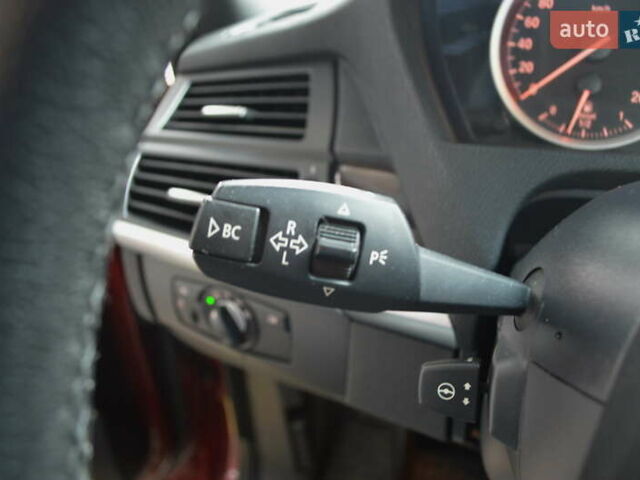 Красный БМВ Х6, объемом двигателя 3 л и пробегом 249 тыс. км за 15900 $, фото 17 на Automoto.ua