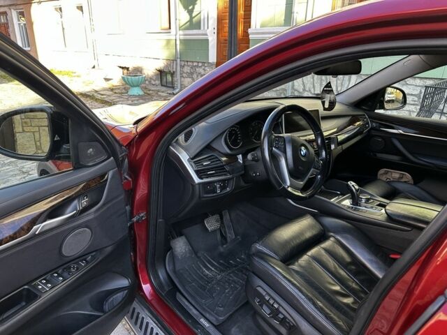 Червоний БМВ Х6, об'ємом двигуна 3 л та пробігом 317 тис. км за 25000 $, фото 4 на Automoto.ua
