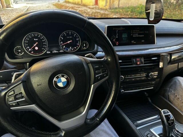 Червоний БМВ Х6, об'ємом двигуна 3 л та пробігом 317 тис. км за 25000 $, фото 5 на Automoto.ua