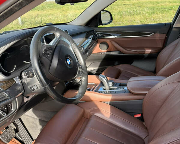 Красный БМВ Х6, объемом двигателя 2.99 л и пробегом 111 тыс. км за 40500 $, фото 15 на Automoto.ua