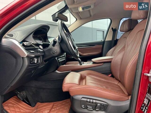 Красный БМВ Х6, объемом двигателя 3 л и пробегом 112 тыс. км за 41390 $, фото 17 на Automoto.ua