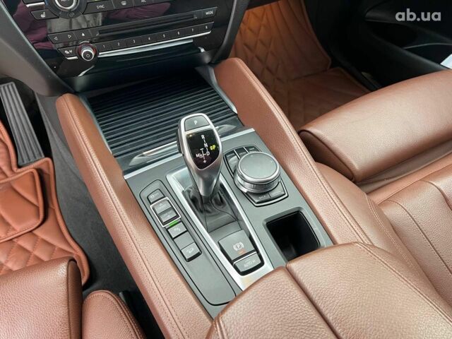 Красный БМВ Х6, объемом двигателя 3 л и пробегом 112 тыс. км за 41390 $, фото 32 на Automoto.ua