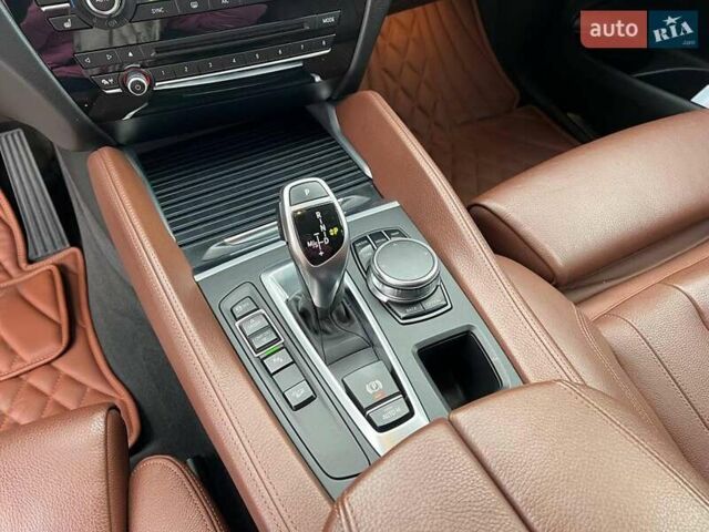 Красный БМВ Х6, объемом двигателя 3 л и пробегом 112 тыс. км за 41390 $, фото 32 на Automoto.ua