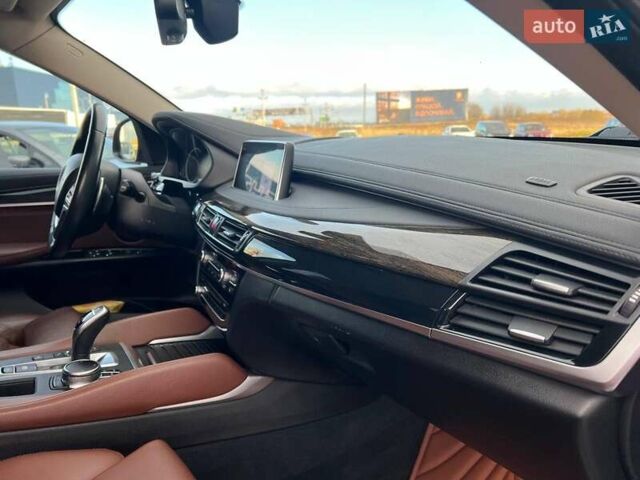 Красный БМВ Х6, объемом двигателя 3 л и пробегом 112 тыс. км за 41390 $, фото 42 на Automoto.ua