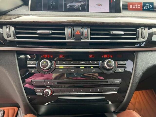 Красный БМВ Х6, объемом двигателя 3 л и пробегом 112 тыс. км за 41390 $, фото 30 на Automoto.ua