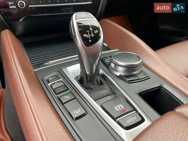 Красный БМВ Х6, объемом двигателя 3 л и пробегом 112 тыс. км за 41390 $, фото 33 на Automoto.ua