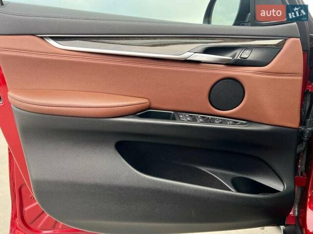 Красный БМВ Х6, объемом двигателя 3 л и пробегом 112 тыс. км за 41390 $, фото 13 на Automoto.ua