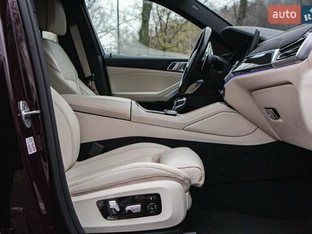 Красный БМВ Х6, объемом двигателя 3 л и пробегом 116 тыс. км за 64500 $, фото 33 на Automoto.ua