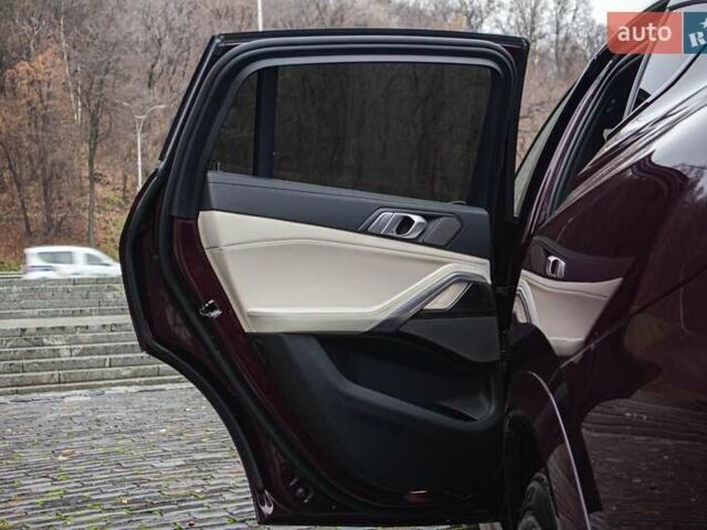 Красный БМВ Х6, объемом двигателя 3 л и пробегом 116 тыс. км за 64500 $, фото 35 на Automoto.ua