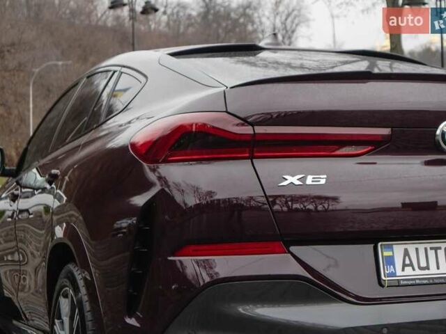 Красный БМВ Х6, объемом двигателя 3 л и пробегом 116 тыс. км за 64500 $, фото 10 на Automoto.ua