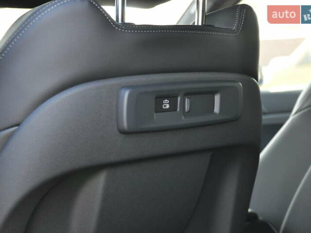 Красный БМВ Х6, объемом двигателя 3 л и пробегом 1 тыс. км за 94000 $, фото 30 на Automoto.ua