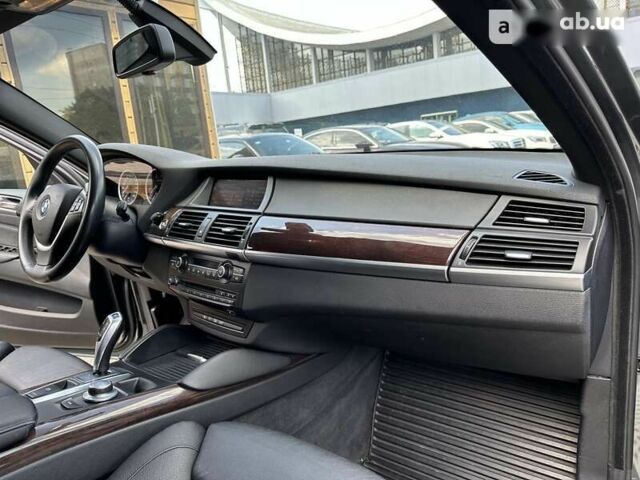 БМВ Х6 2009 в Киеве на Automoto.ua БМВ Х6, объемом двигателя 3 л и пробегом 246 тыс. км за 18500 $, фото 25 на Automoto.ua