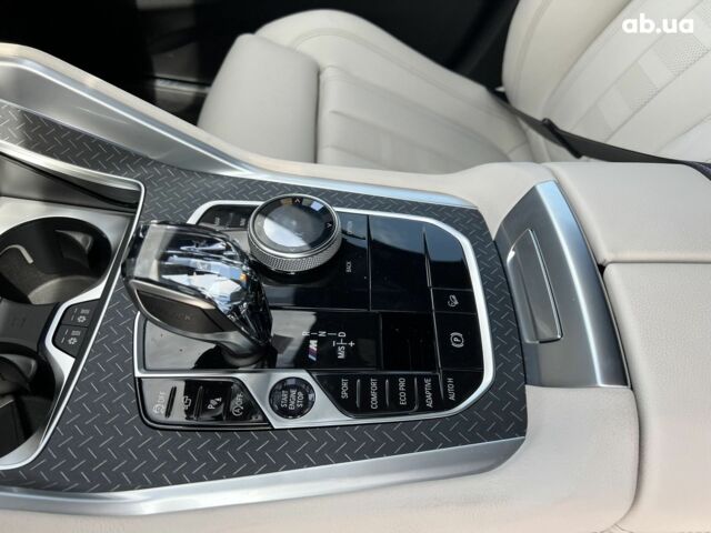 БМВ Х6, объемом двигателя 3 л и пробегом 6 тыс. км за 93700 $, фото 50 на Automoto.ua