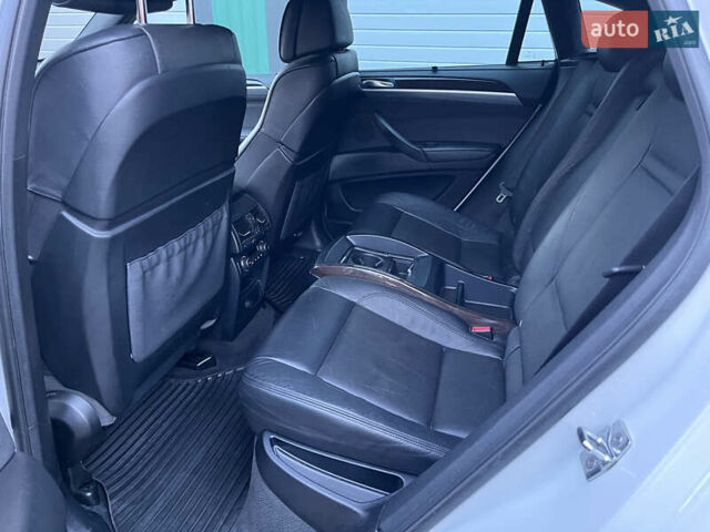 БМВ Х6, об'ємом двигуна 3 л та пробігом 348 тис. км за 15000 $, фото 10 на Automoto.ua