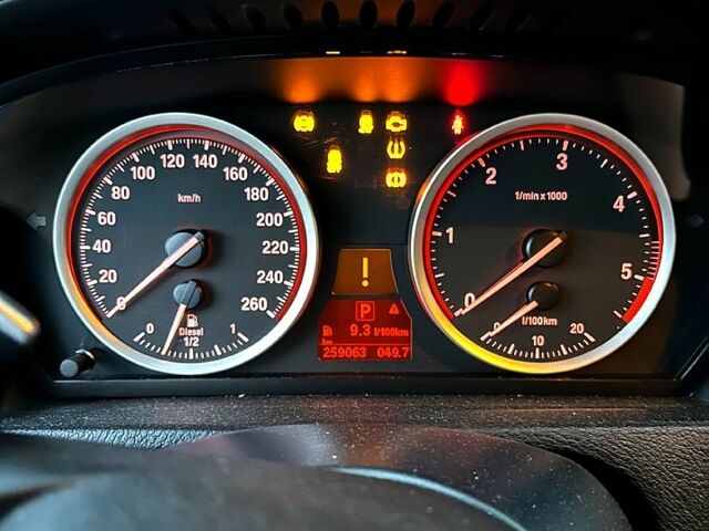 БМВ Х6, объемом двигателя 3 л и пробегом 259 тыс. км за 25000 $, фото 3 на Automoto.ua