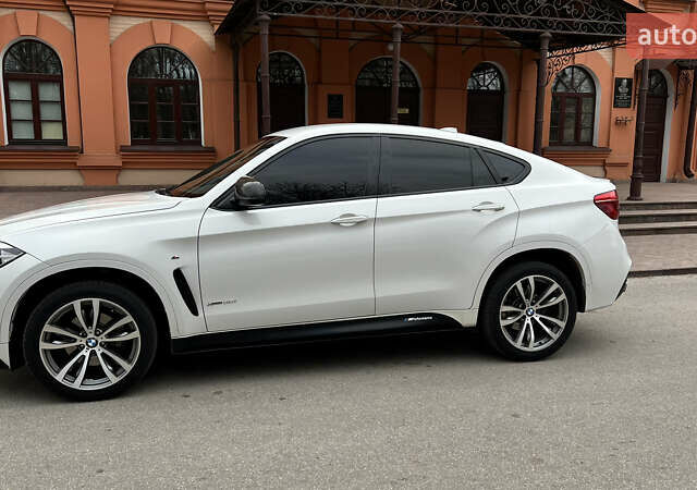 БМВ Х6, объемом двигателя 3 л и пробегом 237 тыс. км за 30000 $, фото 4 на Automoto.ua