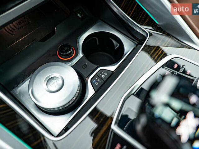 БМВ Х6, объемом двигателя 3 л и пробегом 184 тыс. км за 66100 $, фото 17 на Automoto.ua