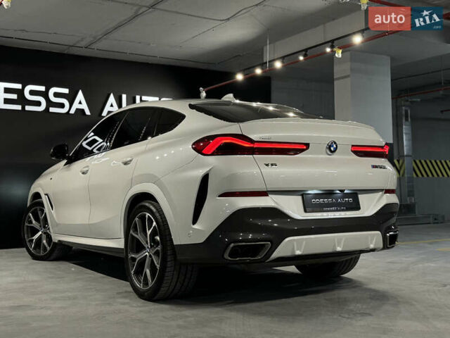 БМВ Х6, объемом двигателя 4.4 л и пробегом 28 тыс. км за 81000 $, фото 5 на Automoto.ua