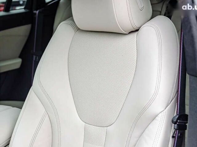 БМВ Х6, объемом двигателя 0 л и пробегом 57 тыс. км за 85555 $, фото 29 на Automoto.ua