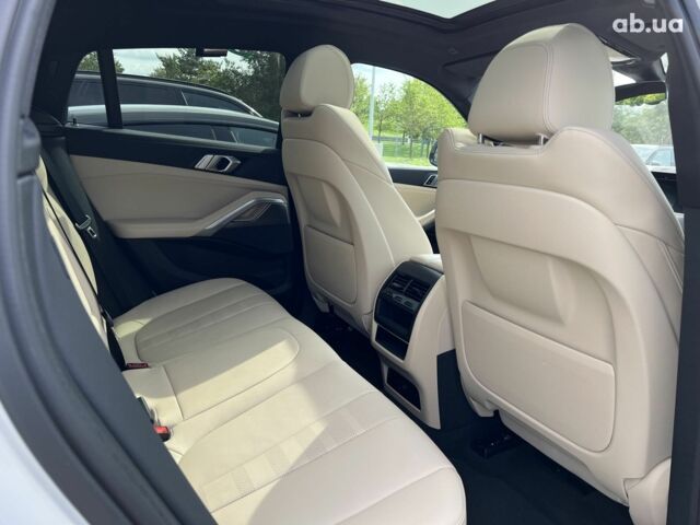 БМВ Х6, объемом двигателя 3 л и пробегом 16 тыс. км за 90096 $, фото 26 на Automoto.ua