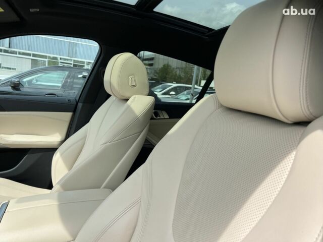 БМВ Х6, объемом двигателя 3 л и пробегом 16 тыс. км за 90096 $, фото 21 на Automoto.ua