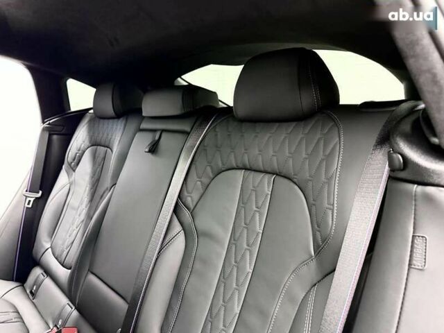 БМВ Х6, об'ємом двигуна 4.4 л та пробігом 1 тис. км за 166500 $, фото 29 на Automoto.ua