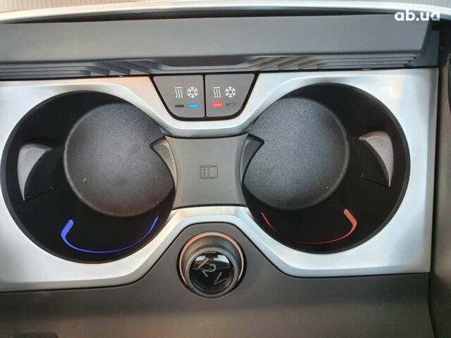 Серый БМВ Х6, объемом двигателя 0 л и пробегом 4 тыс. км за 59510 $, фото 6 на Automoto.ua