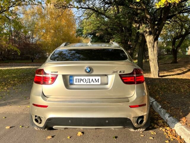 Серый БМВ Х6, объемом двигателя 3 л и пробегом 180 тыс. км за 17999 $, фото 1 на Automoto.ua