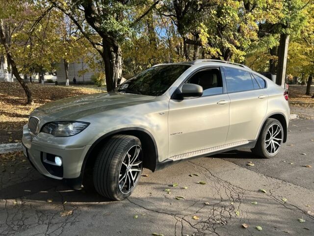 Серый БМВ Х6, объемом двигателя 3 л и пробегом 180 тыс. км за 17999 $, фото 2 на Automoto.ua