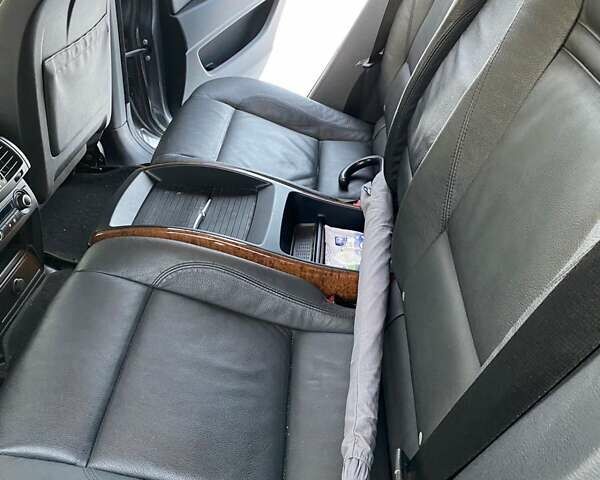 Серый БМВ Х6, объемом двигателя 3 л и пробегом 214 тыс. км за 17000 $, фото 22 на Automoto.ua