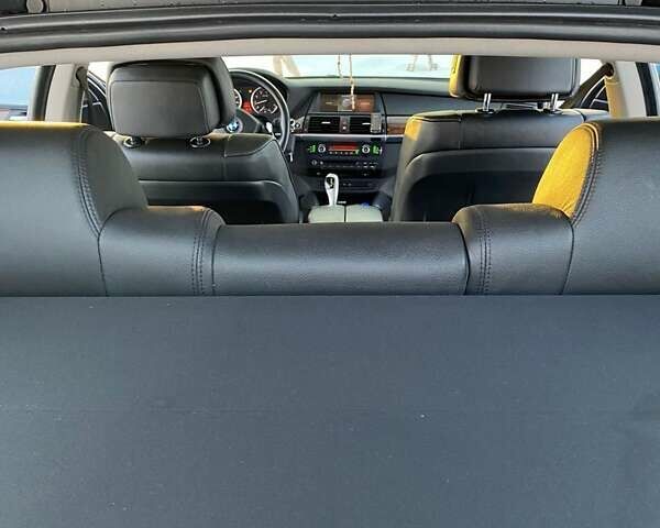 Серый БМВ Х6, объемом двигателя 3 л и пробегом 214 тыс. км за 17000 $, фото 20 на Automoto.ua