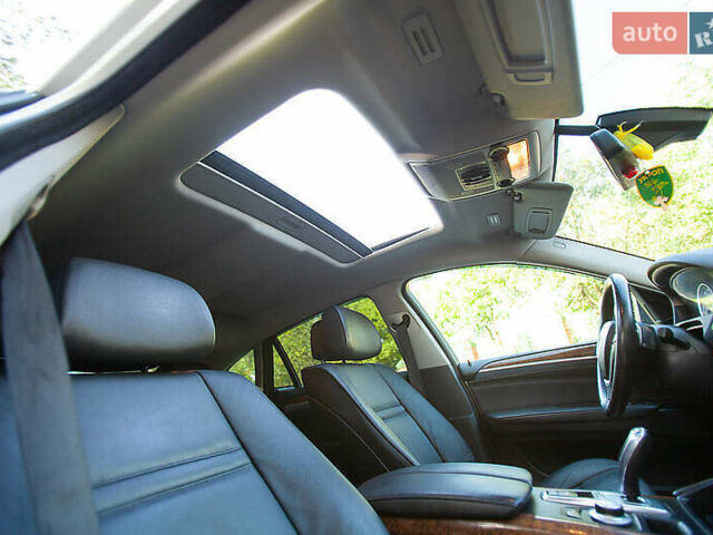 Серый БМВ Х6, объемом двигателя 3 л и пробегом 180 тыс. км за 18500 $, фото 7 на Automoto.ua