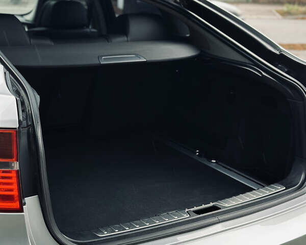 Сірий БМВ Х6, об'ємом двигуна 2.99 л та пробігом 269 тис. км за 18800 $, фото 14 на Automoto.ua