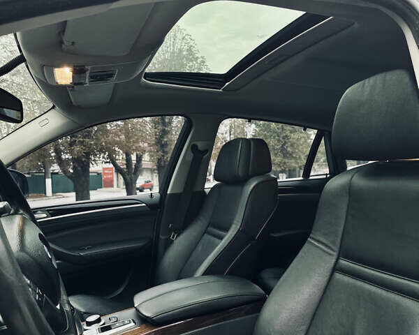 Сірий БМВ Х6, об'ємом двигуна 2.99 л та пробігом 269 тис. км за 18800 $, фото 23 на Automoto.ua