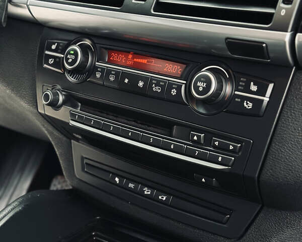 Сірий БМВ Х6, об'ємом двигуна 2.99 л та пробігом 269 тис. км за 18800 $, фото 21 на Automoto.ua