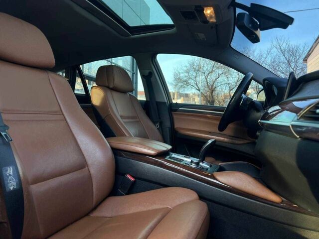 Серый БМВ Х6, объемом двигателя 3 л и пробегом 200 тыс. км за 16900 $, фото 21 на Automoto.ua