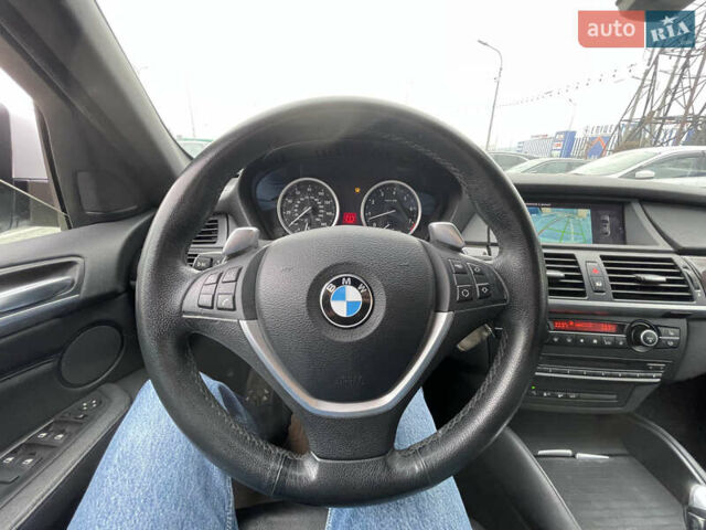 Серый БМВ Х6, объемом двигателя 3 л и пробегом 130 тыс. км за 15500 $, фото 10 на Automoto.ua
