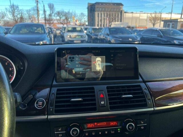 Серый БМВ Х6, объемом двигателя 3 л и пробегом 200 тыс. км за 16900 $, фото 17 на Automoto.ua