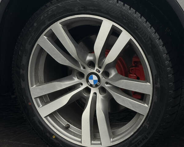 Серый БМВ Х6, объемом двигателя 4.39 л и пробегом 236 тыс. км за 11900 $, фото 22 на Automoto.ua