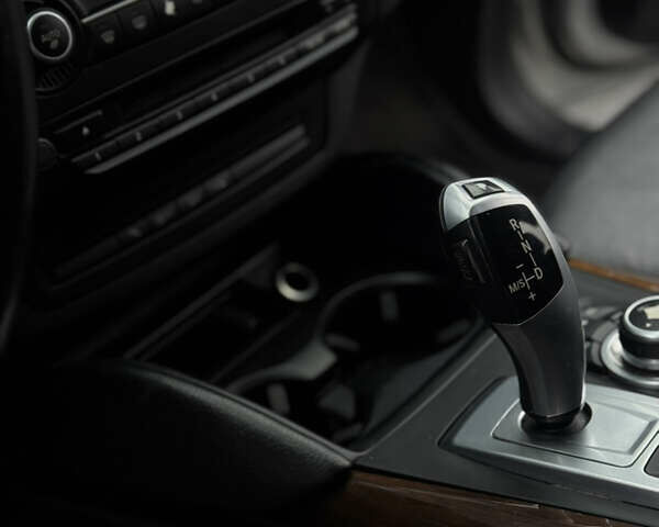 Серый БМВ Х6, объемом двигателя 4.39 л и пробегом 236 тыс. км за 11900 $, фото 45 на Automoto.ua