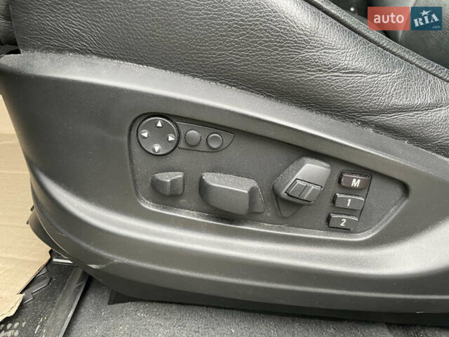 Серый БМВ Х6, объемом двигателя 3 л и пробегом 130 тыс. км за 15500 $, фото 9 на Automoto.ua
